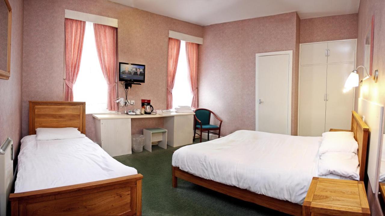 The Raven Hotel Corby Zimmer foto